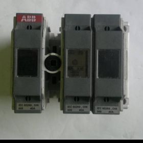 Rozłącznik bezpiecznikowy ABB, prąd - 40A